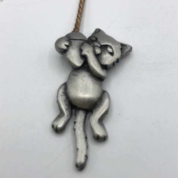 VTG JJ Mouse Error! brooch with computer and dangling cat. Pewter. Fun - Picture 3 of 8